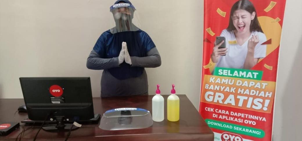 Oyo 1718 Homestay Wak Gobenk Salakan Exteriör bild